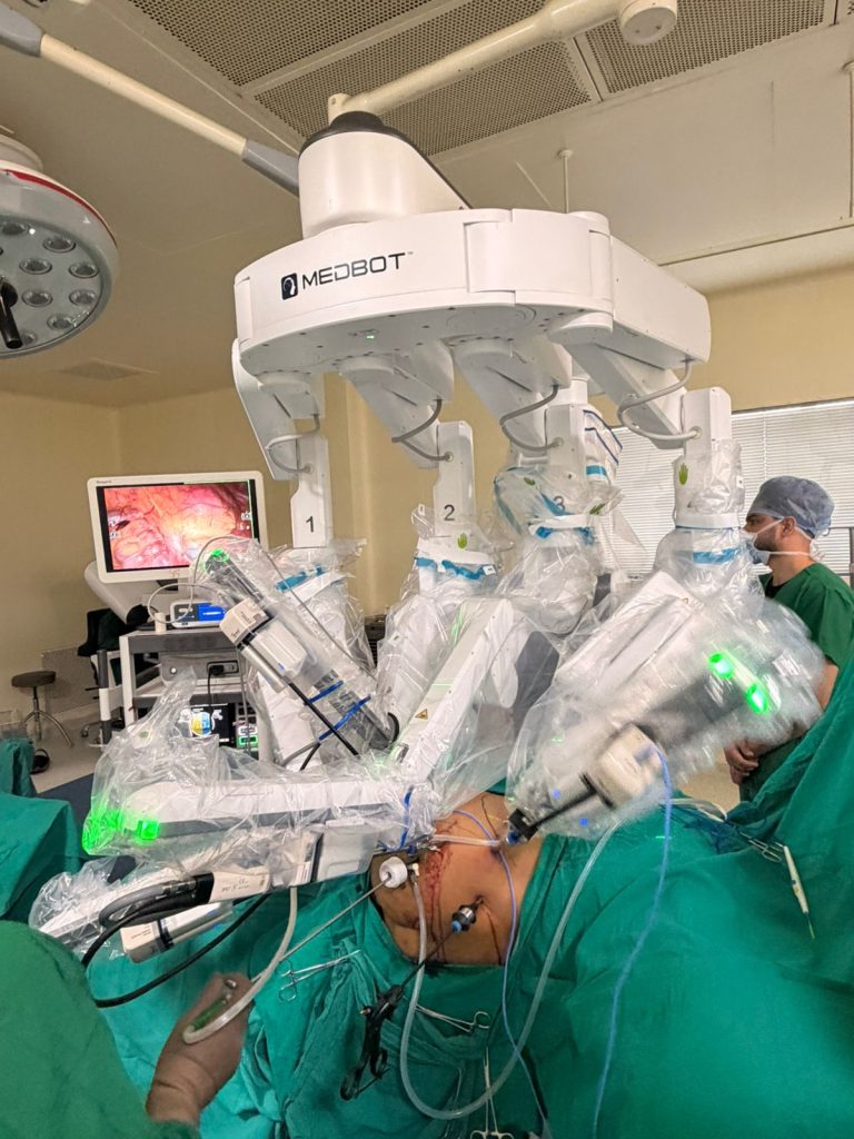 robotic-treatment-Patient